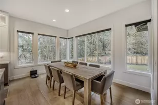 11821 SE 84th St, Newcastle, WA 98056 - Photo 10