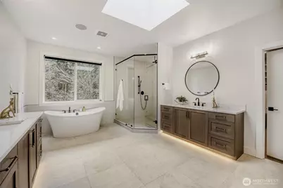 11821 SE 84th Street, Newcastle, WA 98056 - Photo 22