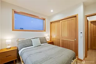 2844 22nd Ave W, Seattle, WA 98199 - Photo 20