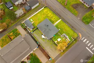 103 E Highland Dr, Arlington, WA 98223 - Photo 2