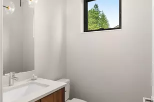 6038 50th Ave NE, Seattle, WA 98115 - Photo 16