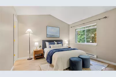 18010 NE 94th Street #2, Redmond, WA 98052 - Photo 16