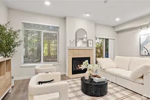 18010 NE 94th St, Redmond, WA 98052 - Photo 1