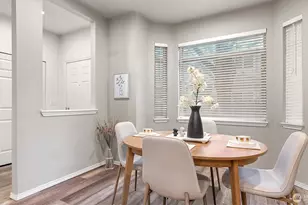 18010 NE 94th St, Redmond, WA 98052 - Photo 6