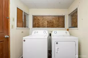 6323 Kitsap Way, Bremerton, WA 98312 - Photo 24