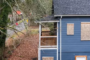 6323 Kitsap Way, Bremerton, WA 98312 - Photo 4