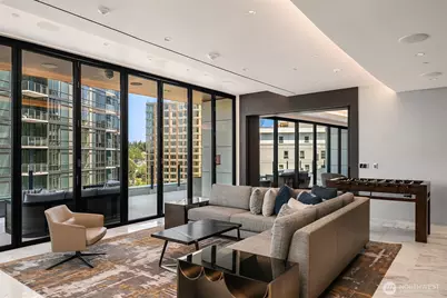 838 Avenue Square NE #1202, Bellevue, WA 98004 - Photo 16