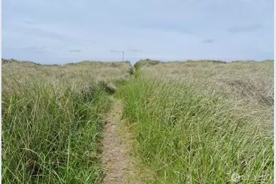 1307 Ocean Shores Boulevard SW #N11, Ocean Shores, WA 98569 - Photo 4