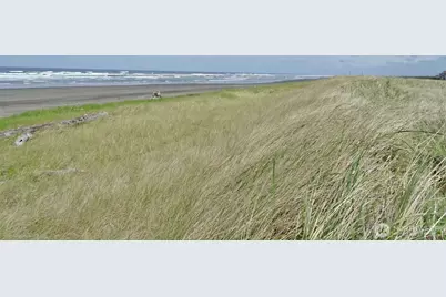 1307 Ocean Shores Boulevard SW #N11, Ocean Shores, WA 98569 - Photo 8