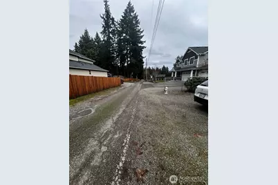 4622 59th Street E, Tacoma, WA 98443 - Photo 18