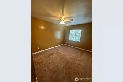 4622 59th Street E, Tacoma, WA 98443 - Photo 8