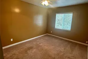 4622 59th St E, Tacoma, WA 98443 - Photo 8