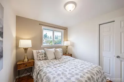 10020 18th Avenue SW, Seattle, WA 98146 - Photo 10