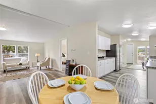 1320 N Oak Harbor St, Oak Harbor, WA 98277 - Photo 6