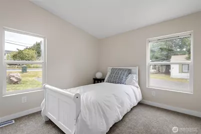 1320 N Oak Harbor Street #1, Oak Harbor, WA 98277 - Photo 16