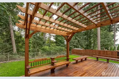 9170 Eagle Point Loop Road SW, Lakewood, WA 98498 - Photo 26