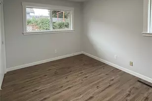 7033 S J St, Tacoma, WA 98408 - Photo 10