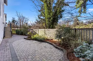 11320 SE 60th St, Bellevue, WA 98006 - Photo 36