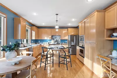 11320 SE 60th Street, Bellevue, WA 98006 - Photo 8