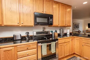 410 E Front St, Port Angeles, WA 98362 - Photo 14