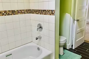 16241 54th Ave S, Tukwila, WA 98188 - Photo 8