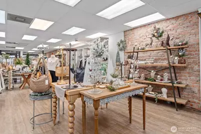 131 E Woodin Avenue, Chelan, WA 98816 - Photo 18