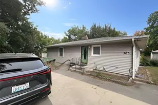 305 SE Jackson St, Pullman, WA 99163 - Photo 1