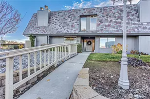 1535 Castlerock Ave, Wenatchee, WA 98801 - Photo 2