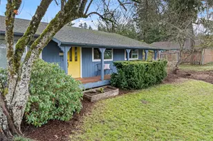 2265 Lincoln Ave SE, Port Orchard, WA 98366 - Photo 2