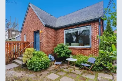 713 26th Avenue #B, Seattle, WA 98122 - Photo 2