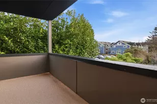 3646 Greenwood Ave N, Seattle, WA 98103 - Photo 18