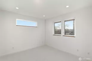 3646 Greenwood Ave N, Seattle, WA 98103 - Photo 24