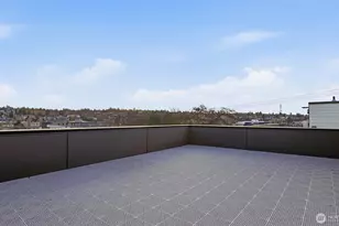 3646 Greenwood Ave N, Seattle, WA 98103 - Photo 32