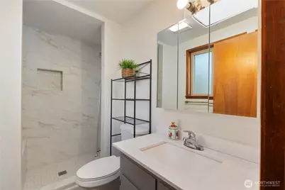 1015 141st Street S, Tacoma, WA 98444 - Photo 30