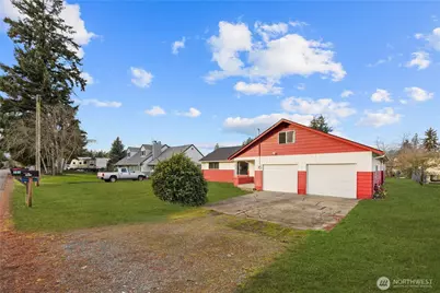 1015 141st Street S, Tacoma, WA 98444 - Photo 4