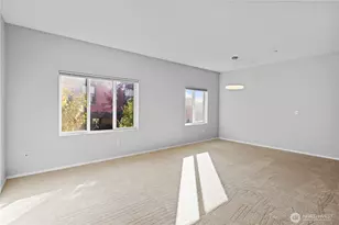 1736 10th Ave NE, Issaquah, WA 98029 - Photo 18