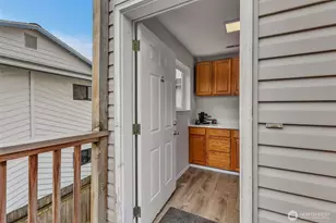 9480 Olson Pl SW, Seattle, WA 98106 - Photo 24