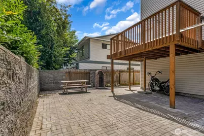 9480 Olson Place SW #G, Seattle, WA 98106 - Photo 8