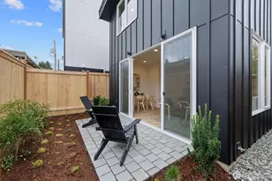 947 NW 61st St, Seattle, WA 98107 - Photo 14