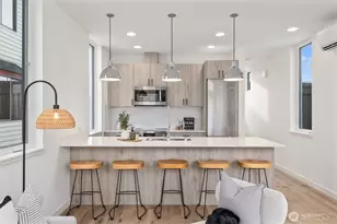 945 NW 61st St, Seattle, WA 98107 - Photo 12