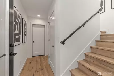 945 NW 61st Street, Seattle, WA 98107 - Photo 6