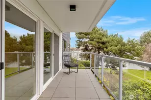 2501 Canterbury Ln E, Seattle, WA 98112 - Photo 6