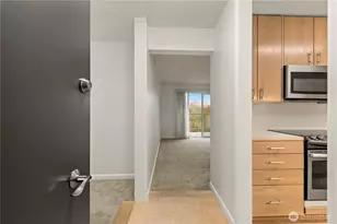 2501 Canterbury Ln E, Seattle, WA 98112 - Photo 30