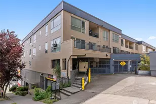 321 10th Ave S, Seattle, WA 98104 - Photo 4