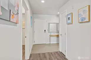 321 10th Ave S, Seattle, WA 98104 - Photo 6