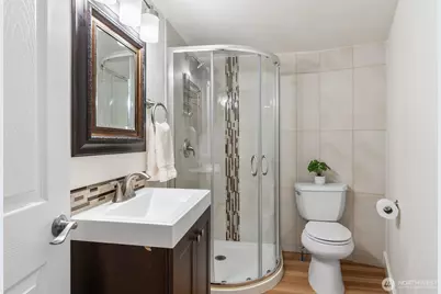 6315 142nd Avenue SE, Bellevue, WA 98006 - Photo 18