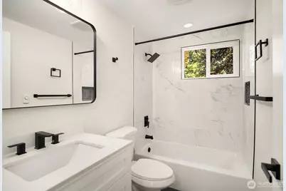 12026 70th Avenue S, Seattle, WA 98178 - Photo 12