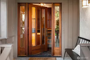 7445 86th Ave SE, Mercer Island, WA 98040 - Photo 2