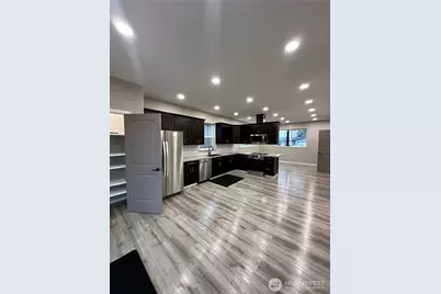 426 E Curtis, Aberdeen, WA 98520 - Photo 10