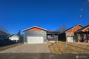 426 E Curtis, Aberdeen, WA 98520 - Photo 1